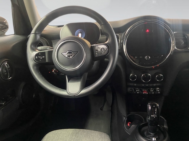 fotoG 20 del MINI MINI Cooper 5 Puertas 100 kW (136 CV) 136cv Gasolina del 2021 en Girona