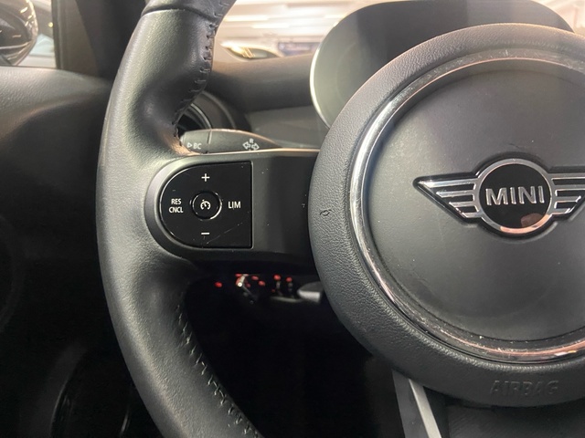 fotoG 23 del MINI MINI Cooper 5 Puertas 100 kW (136 CV) 136cv Gasolina del 2021 en Girona