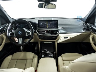 BMW X3 xDrive30e color Negro. Año 2022. 215KW(292CV). Híbrido Electro/Gasolina. En concesionario Oliva Motor Girona de Girona