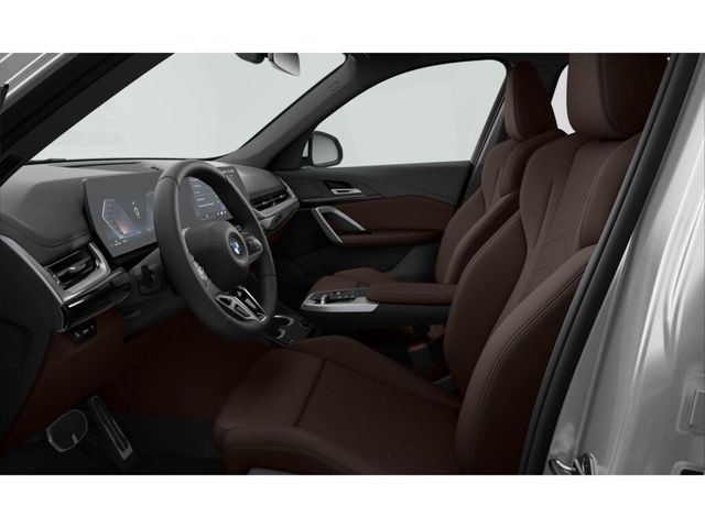 BMW X1 sDrive20d color Blanco. Año 2025. 120KW(163CV). Diésel. En concesionario Hispamovil Elche de Alicante