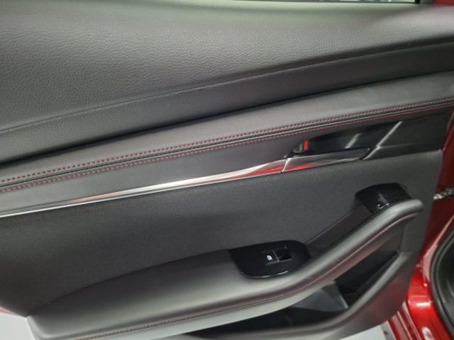 Mazda Mazda 3 2.0 e-SKYACTIV-G Homura 89 kW (122 CV)