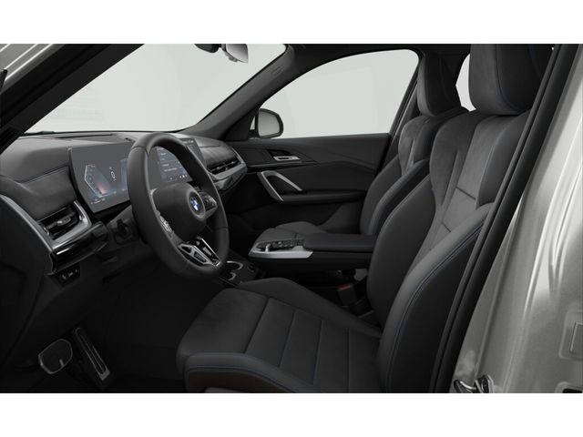 BMW X1 sDrive20d color Blanco. Año 2025. 120KW(163CV). Diésel. En concesionario Hispamovil Elche de Alicante