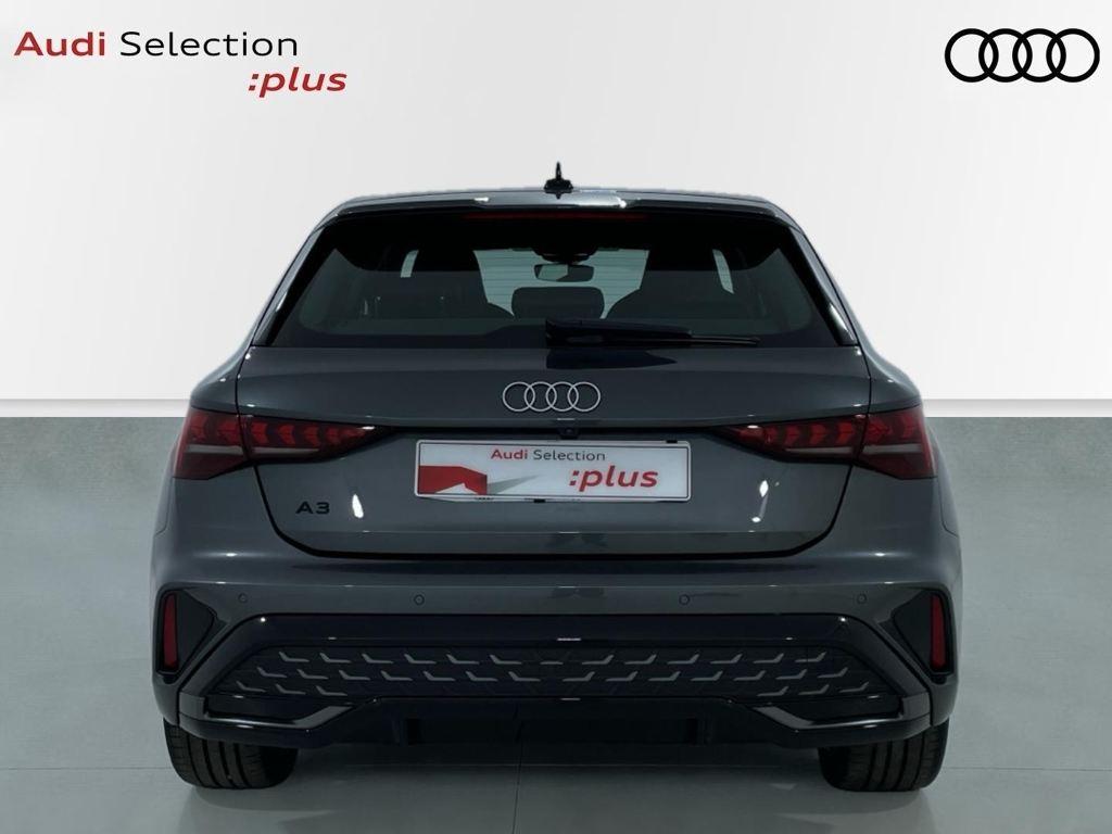 Audi A3 Sportback TFSIe 40 en Barcelona