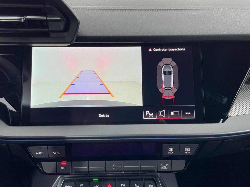 Audi A3 Sportback TFSIe 40 en Barcelona