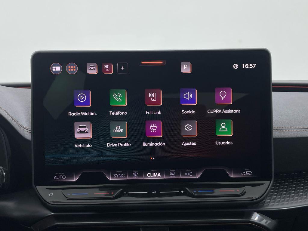 CUPRA León 1.5 TSI en Barcelona