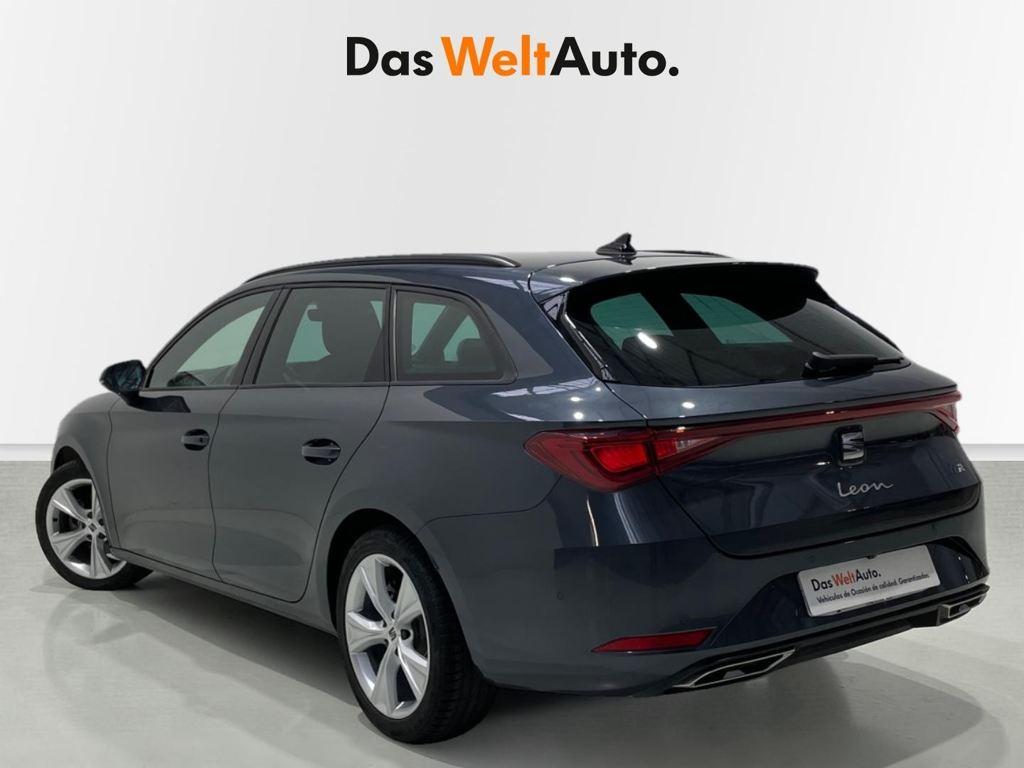 SEAT León ST 1.5 eTSI en Barcelona