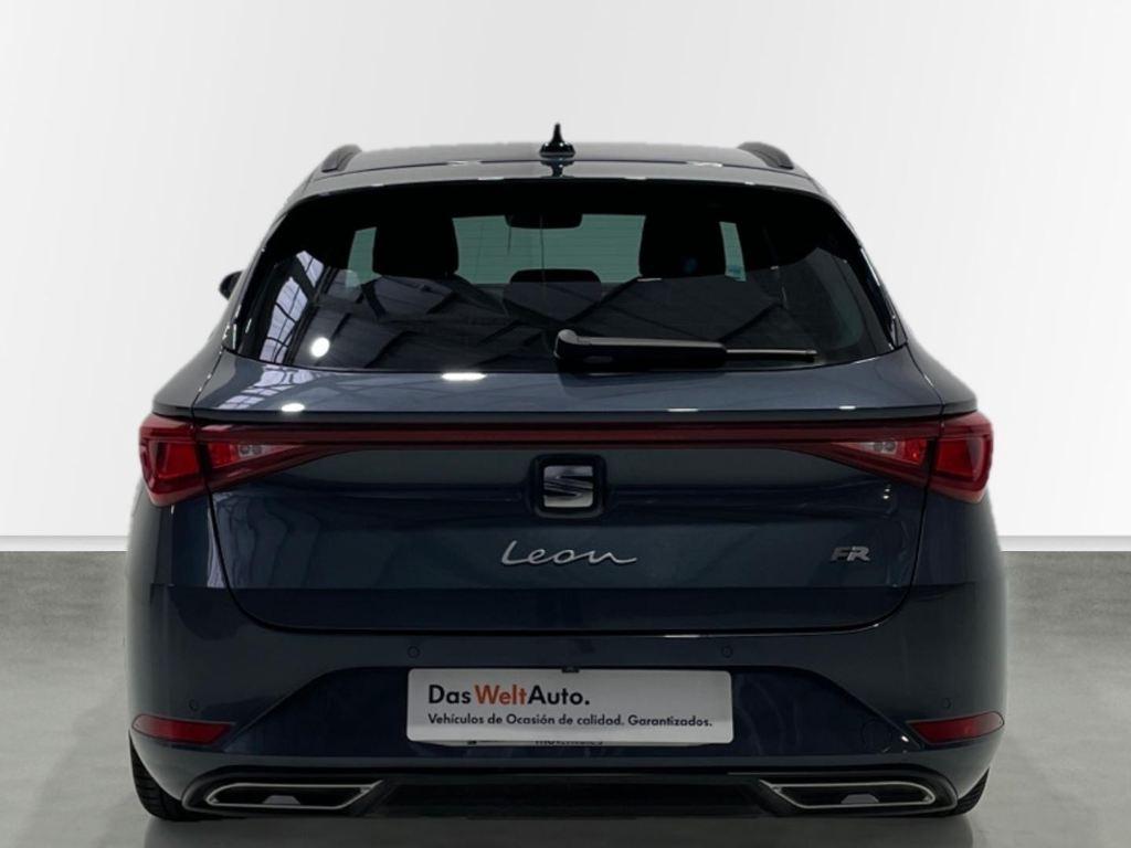 SEAT León ST 1.5 eTSI en Barcelona