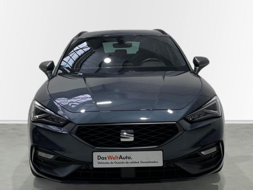 SEAT León ST 1.5 eTSI en Barcelona