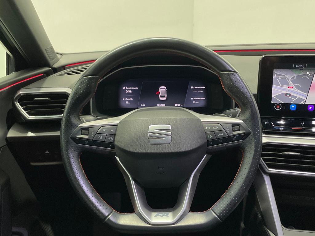SEAT León ST 1.5 eTSI en Barcelona