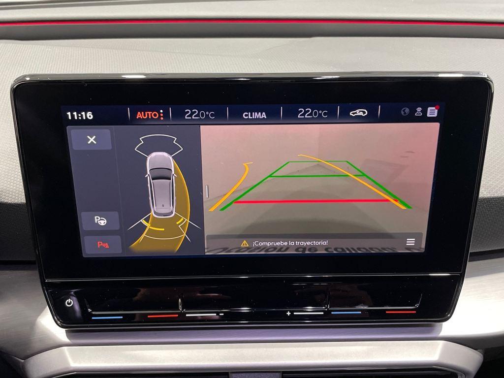 SEAT León ST 1.5 eTSI en Barcelona