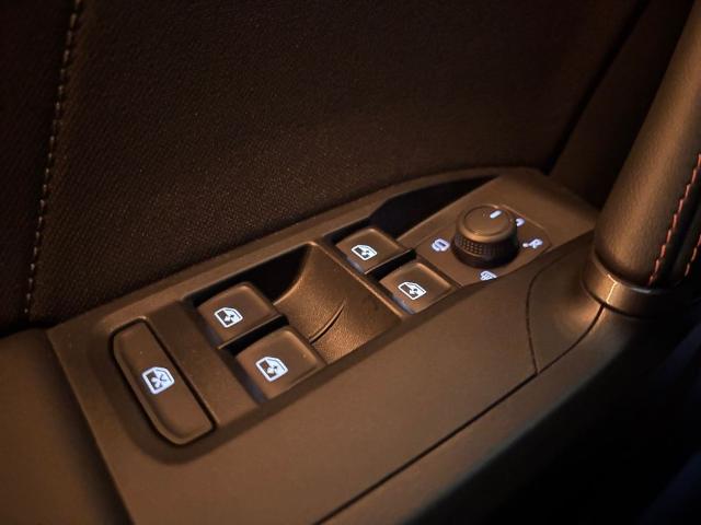 CUPRA León 1.5 eTSI DSG 110 kW (150 CV)