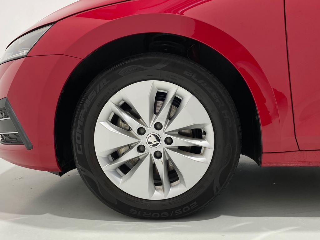 Skoda Octavia Combi 1.5 TSI en Barcelona