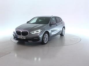 BMW Serie 1 118d color Gris. Año 2024. 110KW(150CV). Diésel. 