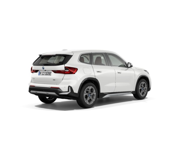BMW X1 xDrive25e color Blanco. Año 2024. 180KW(245CV). Híbrido Electro/Gasolina. En concesionario Motri Motor Jaén de Jaén