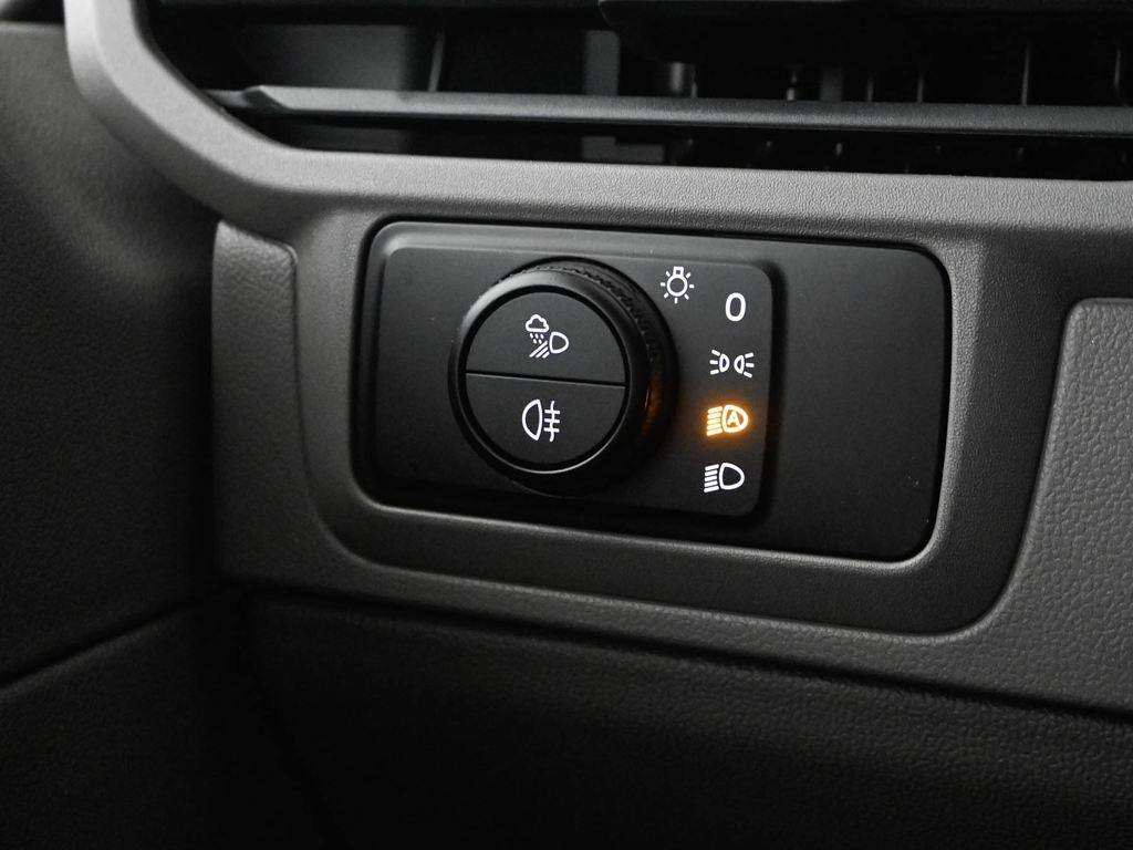 Volkswagen Caravelle Origin Batalla Corta 2.0 TDI BMT 81 kW (110 CV) 10