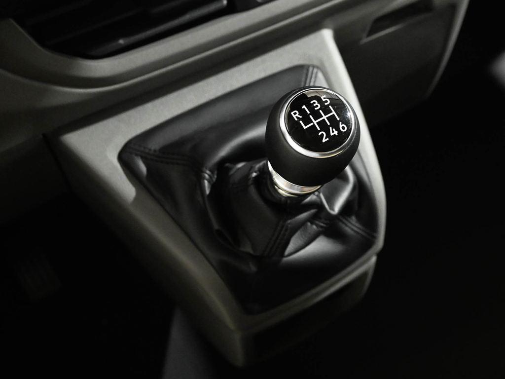 Volkswagen Caravelle Origin Batalla Corta 2.0 TDI BMT 81 kW (110 CV) 18