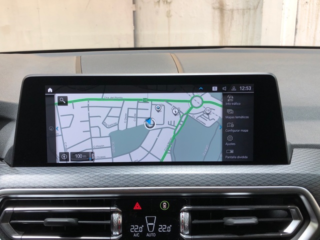 BMW X3 xDrive30e color Negro. Año 2022. 215KW(292CV). Híbrido Electro/Gasolina. En concesionario Movilnorte El Plantio de Madrid