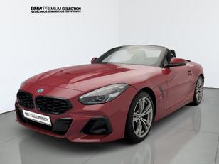 Fotos de BMW Z4 sDrive30i Cabrio color Rojo. Año 2025. 190KW(258CV). Gasolina. En concesionario Automotor Premium Velázquez - Málaga de Málaga