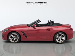 Fotos de BMW Z4 sDrive30i Cabrio color Rojo. Año 2025. 190KW(258CV). Gasolina. En concesionario Automotor Premium Velázquez - Málaga de Málaga