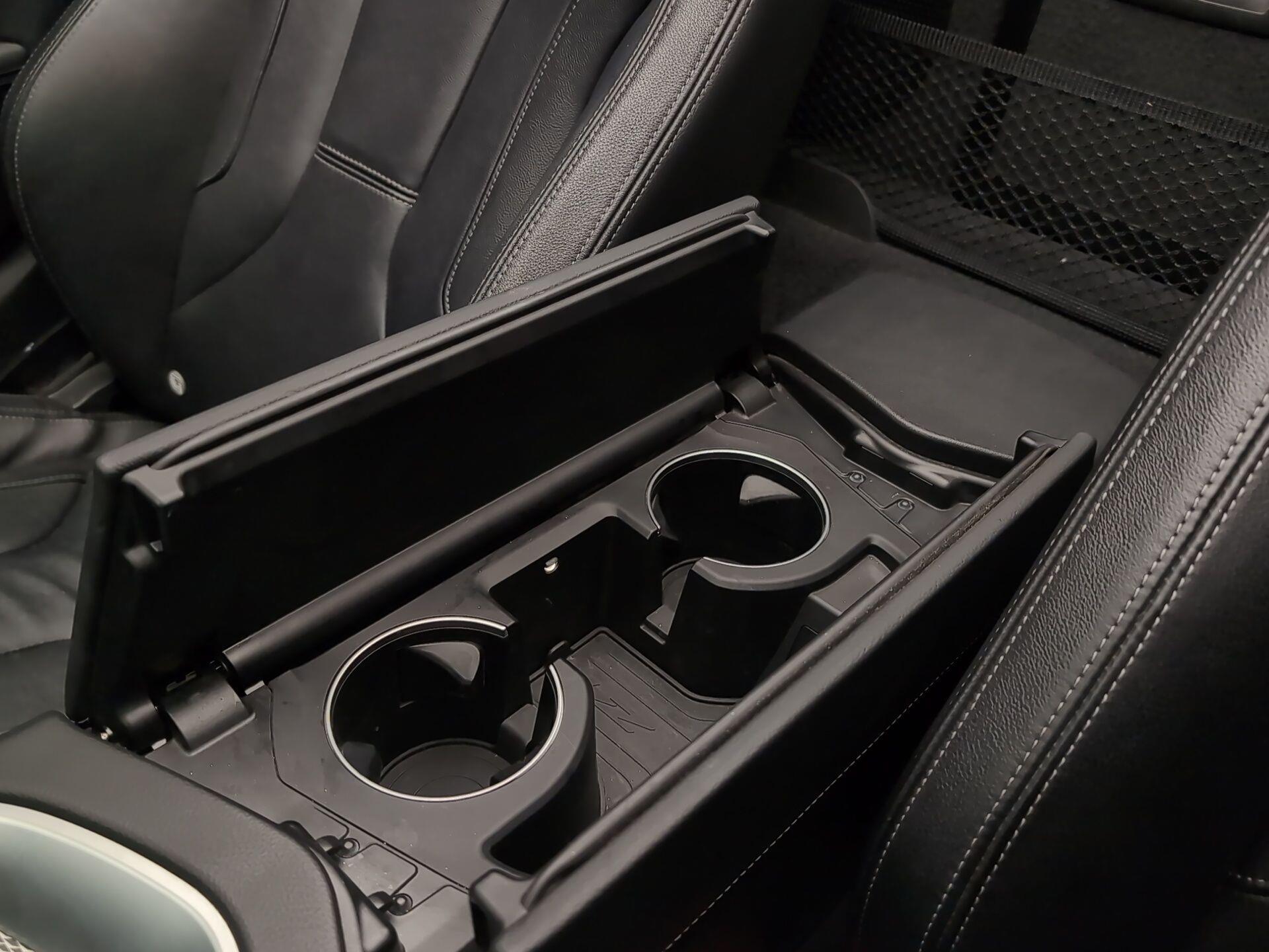 BMW Z4 sDrive30i Cabrio color Rojo. Año 2025. 190KW(258CV). Gasolina. En concesionario Automotor Premium Velázquez - Málaga de Málaga