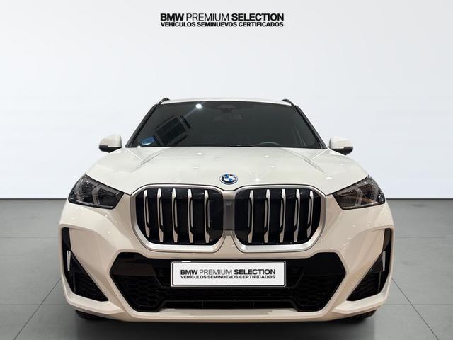 BMW X1 xDrive25e color Blanco. Año 2025. 180KW(245CV). Híbrido Electro/Gasolina. En concesionario Automotor Costa, S.L.U. de Almería