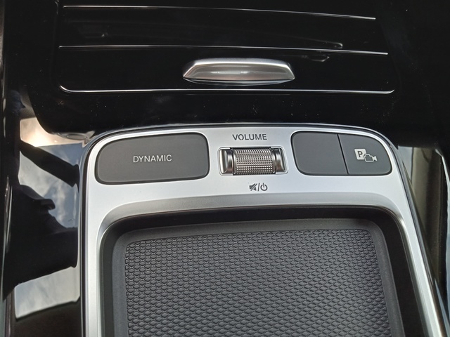 Mercedes-Benz Clase A 180 100 kW (136 CV)