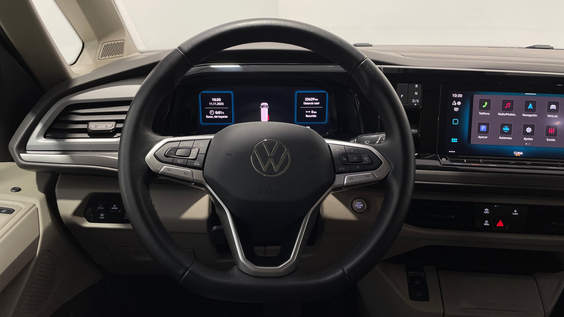 Volkswagen Multivan 2.0 TDI en Barcelona