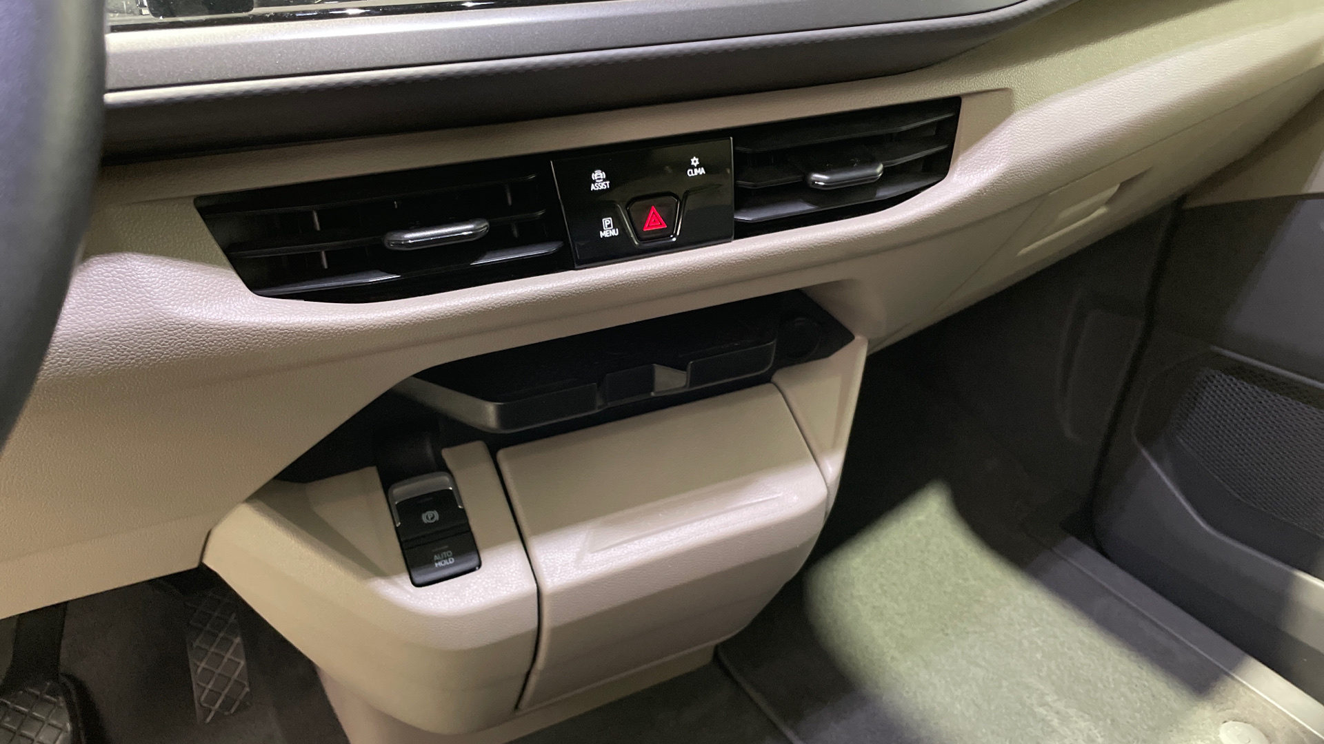 Volkswagen Multivan 2.0 TDI en Barcelona