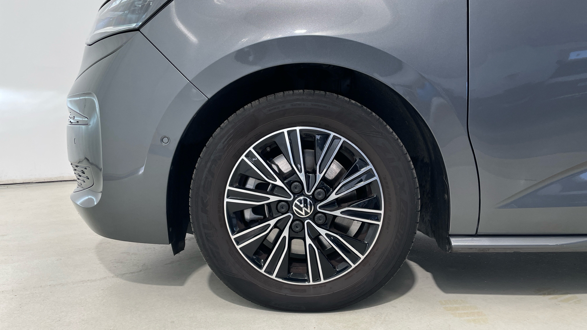 Volkswagen Multivan 2.0 TDI en Barcelona