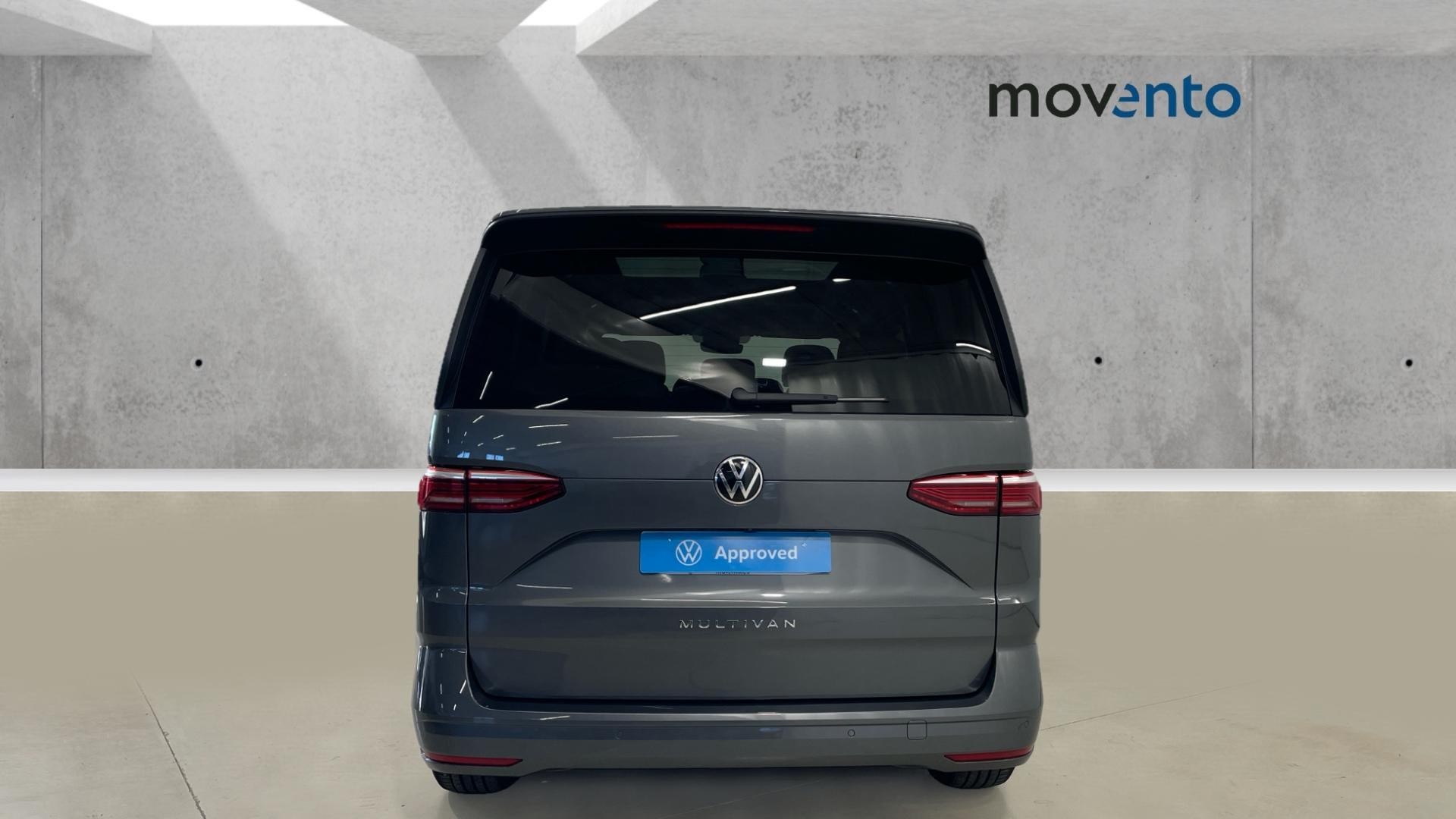 Volkswagen Multivan 2.0 TDI en Barcelona