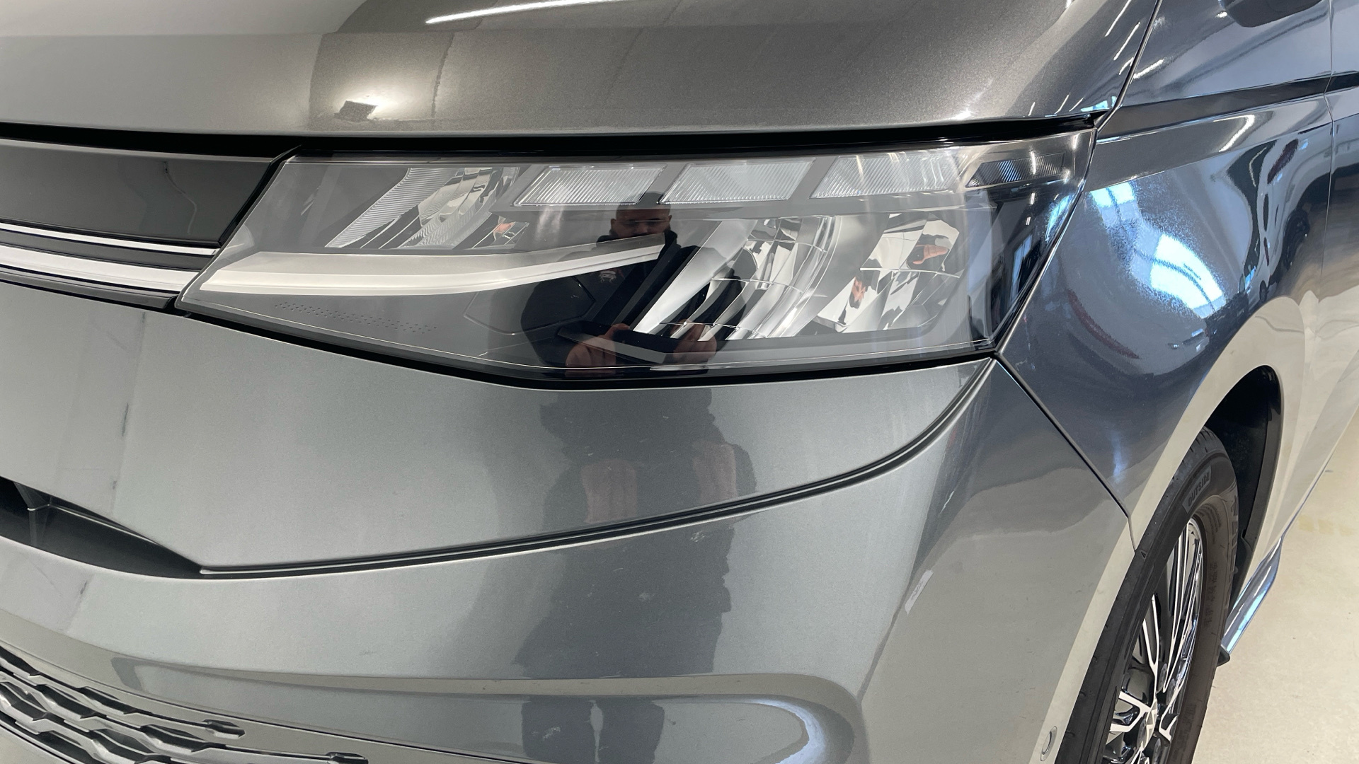 Volkswagen Multivan 2.0 TDI en Barcelona