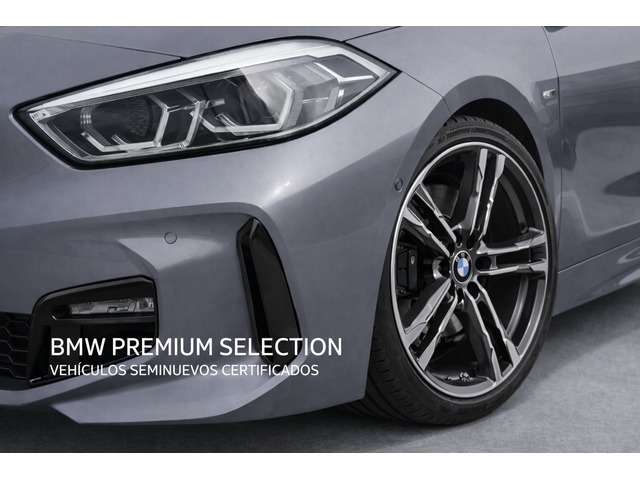 BMW Serie 1 118i color Gris. Año 2024. 100KW(136CV). Gasolina. En concesionario Carteya Motor | Campo de Gibraltar de Cádiz