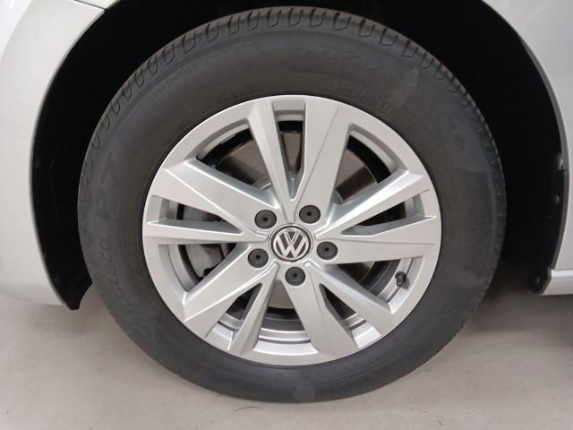 Volkswagen Touran Business 2.0 TDI 85 kW (115 CV) DSG