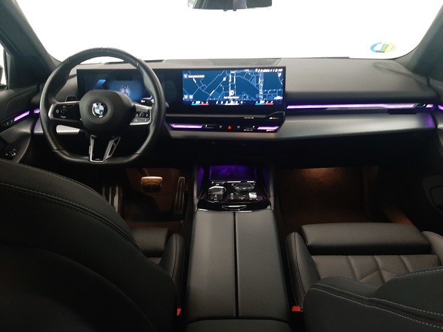 BMW Serie 5 520d color Negro. Año 2024. 145KW(197CV). Diésel. En concesionario Automoviles Bertolin, S.L. de Valencia