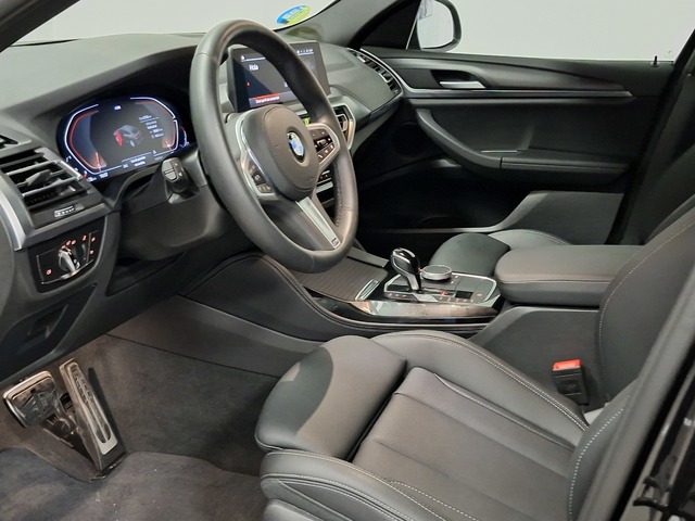 BMW X4 xDrive20d color Negro. Año 2024. 140KW(190CV). Diésel. En concesionario Automoviles Bertolin, S.L. de Valencia