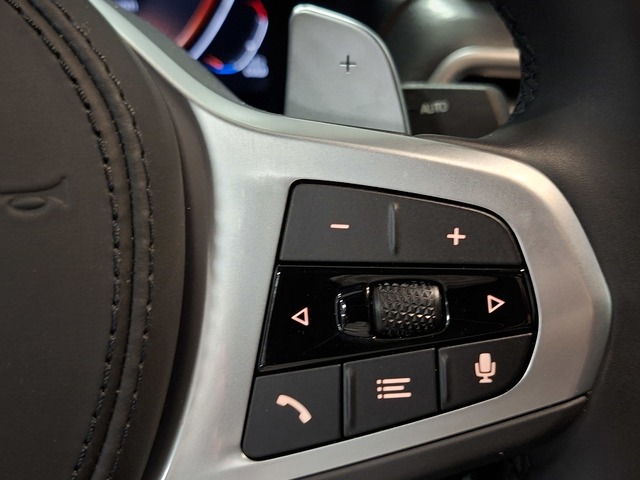 BMW X4 xDrive20d color Negro. Año 2024. 140KW(190CV). Diésel. En concesionario Automoviles Bertolin, S.L. de Valencia