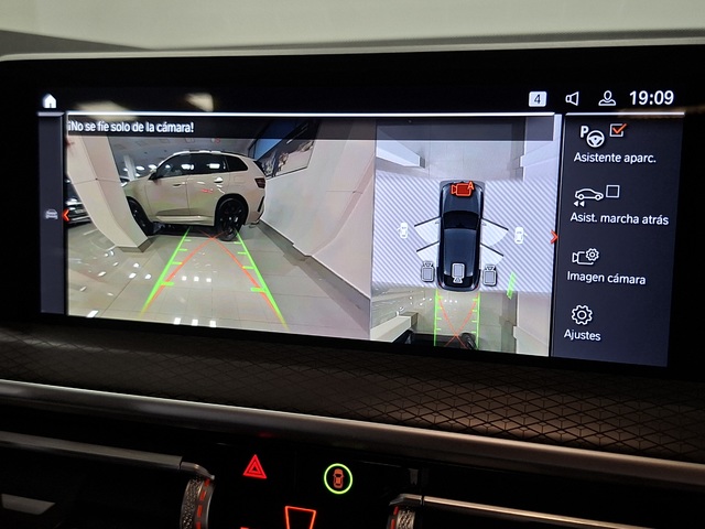 BMW X4 xDrive20d color Negro. Año 2024. 140KW(190CV). Diésel. En concesionario Automoviles Bertolin, S.L. de Valencia