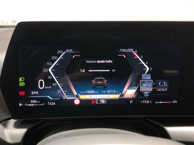 BMW Serie 1 120d color Negro. Año 2024. 120KW(163CV). Diésel. En concesionario COMISION DE VENTA de Madrid