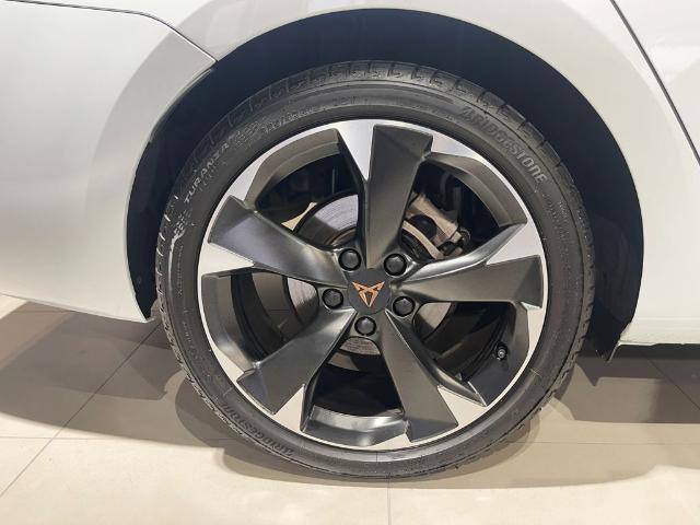 CUPRA Leon Sportstourer 1.5 eTSI DSG 110 kW (150 CV)