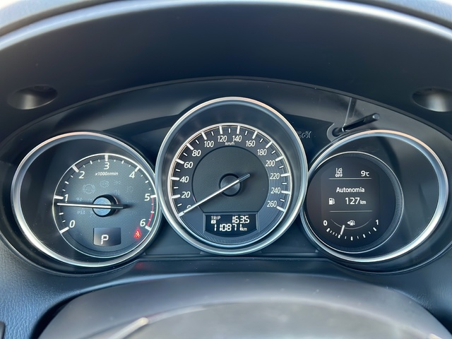 Mazda CX-5 2.2 DE Luxury + Premium + Travel + SunRoof 4WD Auto 129 kW (175 CV)