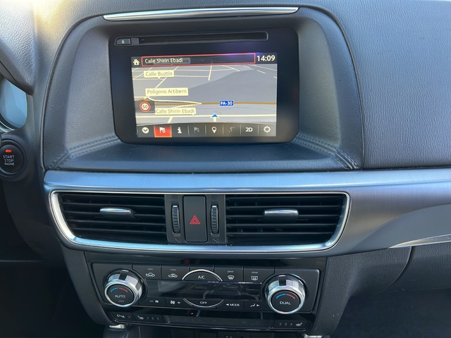 Mazda CX-5 2.2 DE Luxury + Premium + Travel + SunRoof 4WD Auto 129 kW (175 CV)