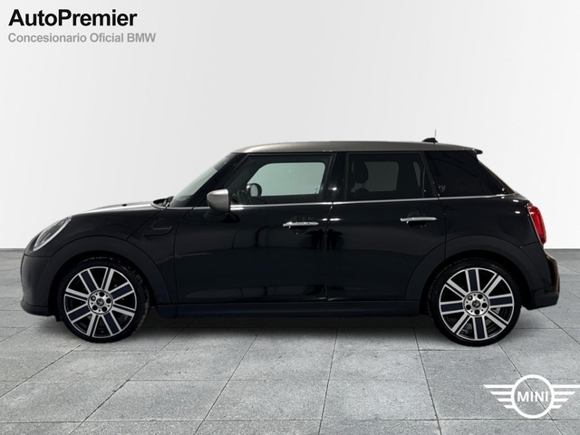 fotoG 2 del MINI MINI 5 Puertas Cooper 100 kW (136 CV) 136cv Gasolina del 2021 en Madrid