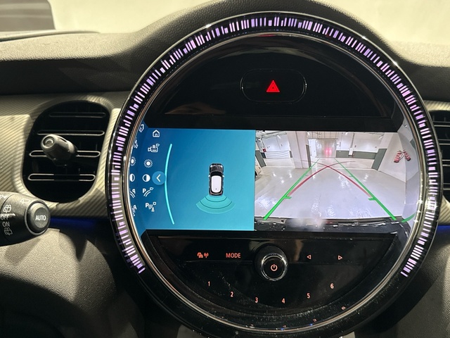 fotoG 12 del MINI MINI 5 Puertas Cooper 100 kW (136 CV) 136cv Gasolina del 2021 en Madrid