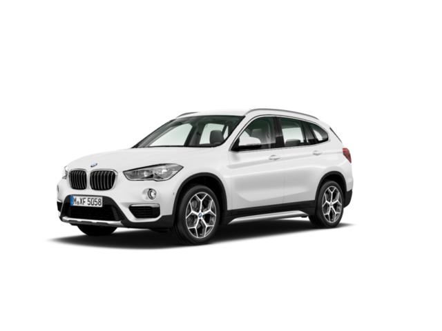 BMW X1 sDrive18d color Blanco. Año 2018. 110KW(150CV). Diésel. En concesionario Ceres Motor S.L. de Cáceres