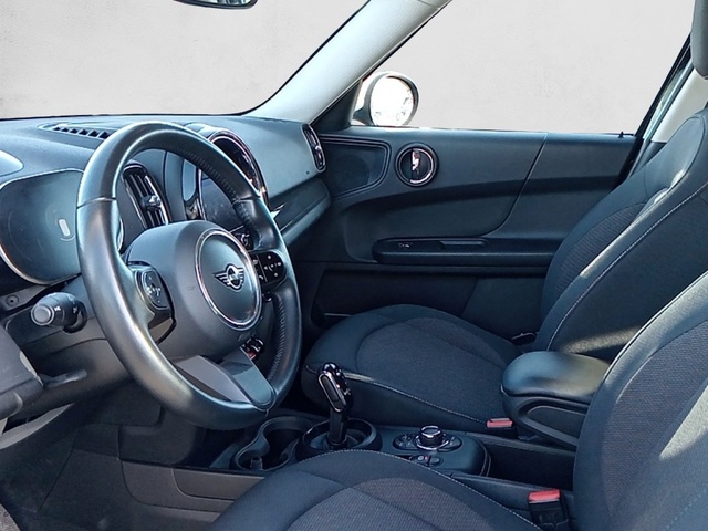 fotoG 9 del MINI MINI Countryman Cooper 100 kW (136 CV) 136cv Gasolina del 2022 en Vizcaya