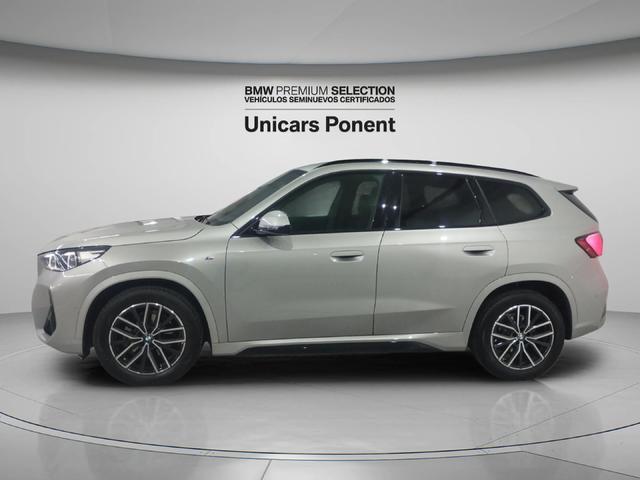BMW X1 sDrive18d color Gris Plata. Año 2024. 110KW(150CV). Diésel. En concesionario Unicars Ponent de Lleida