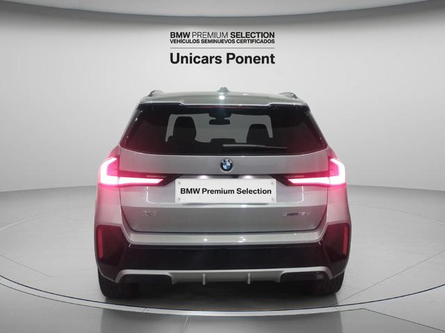 BMW X1 sDrive18d color Gris Plata. Año 2024. 110KW(150CV). Diésel. En concesionario Unicars Ponent de Lleida