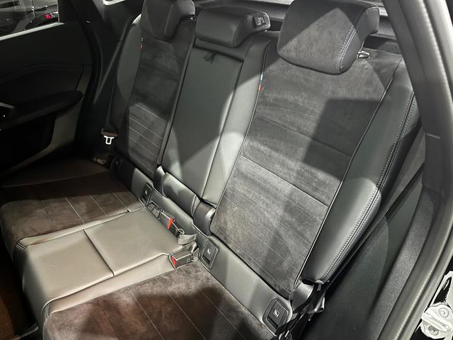 BMW X1 sDrive18d color Gris Plata. Año 2024. 110KW(150CV). Diésel. En concesionario Unicars Ponent de Lleida