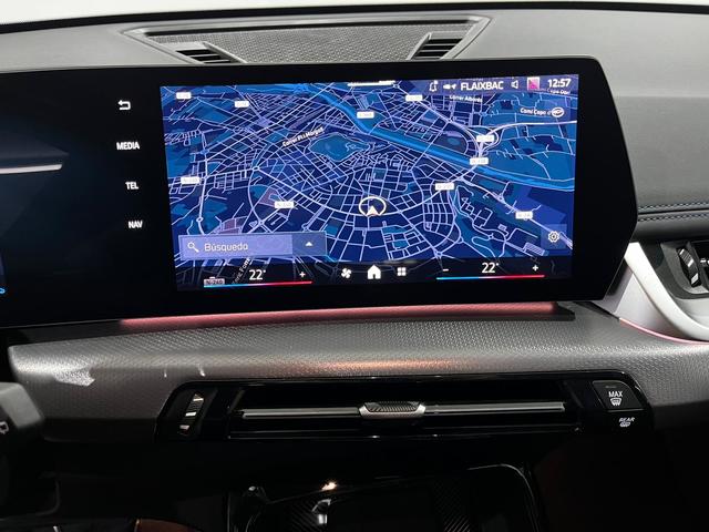 BMW X1 sDrive18d color Gris Plata. Año 2024. 110KW(150CV). Diésel. En concesionario Unicars Ponent de Lleida