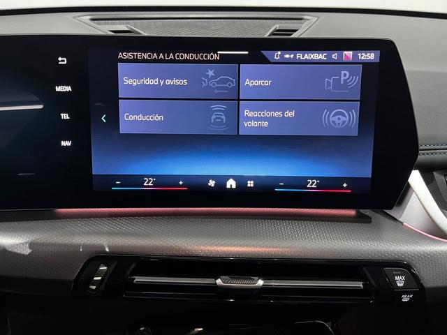 BMW X1 sDrive18d color Gris Plata. Año 2024. 110KW(150CV). Diésel. En concesionario Unicars Ponent de Lleida